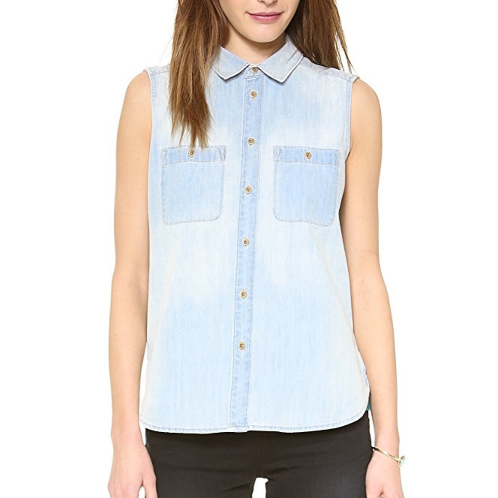 Madewell Sleveless  Chambray top